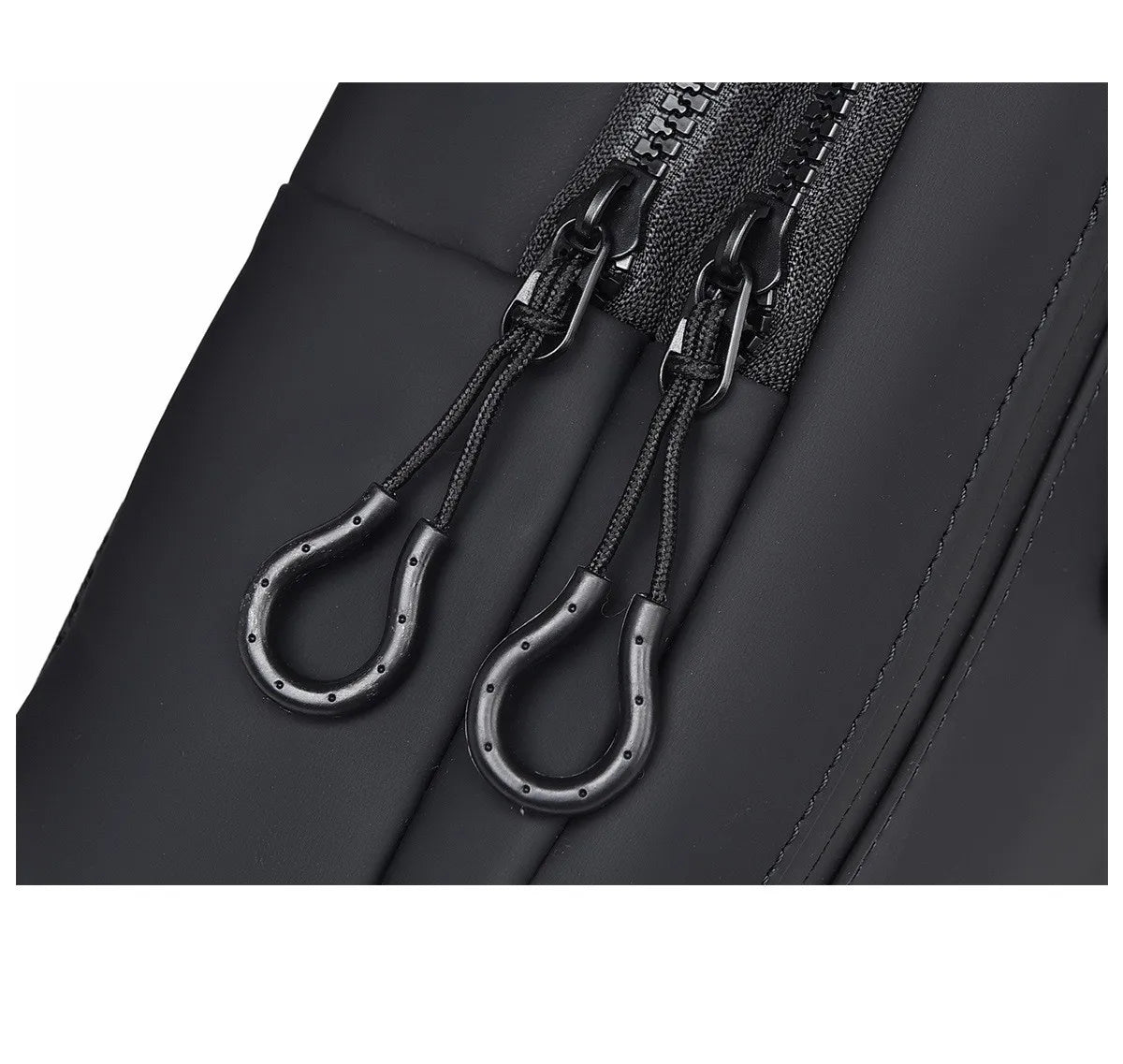 KANGAROO CROSS BODY BAG