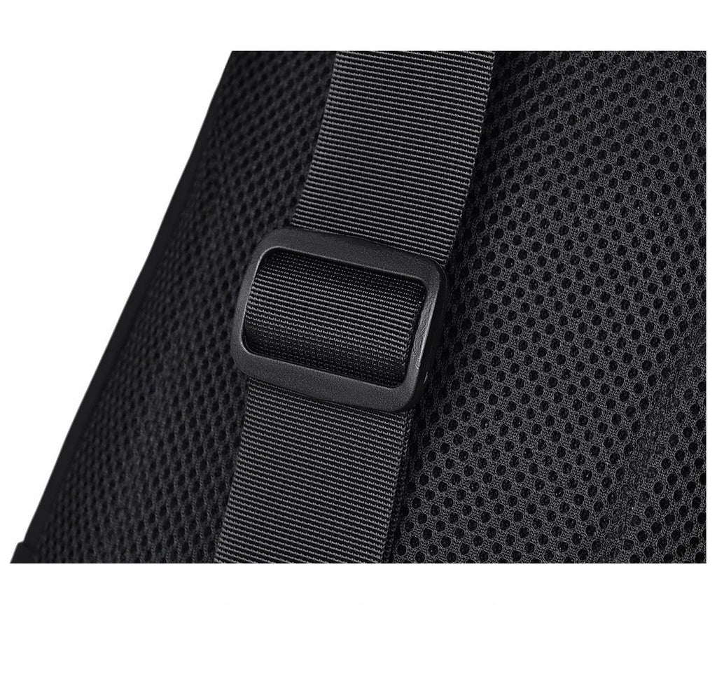 KANGAROO CROSS BODY BAG