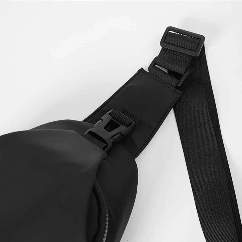 KANGAROO CROSS BODY BAG